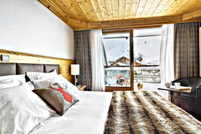 Отель Hôtel Saint-Martin  Сен-Мартин-Де-Бельвиль